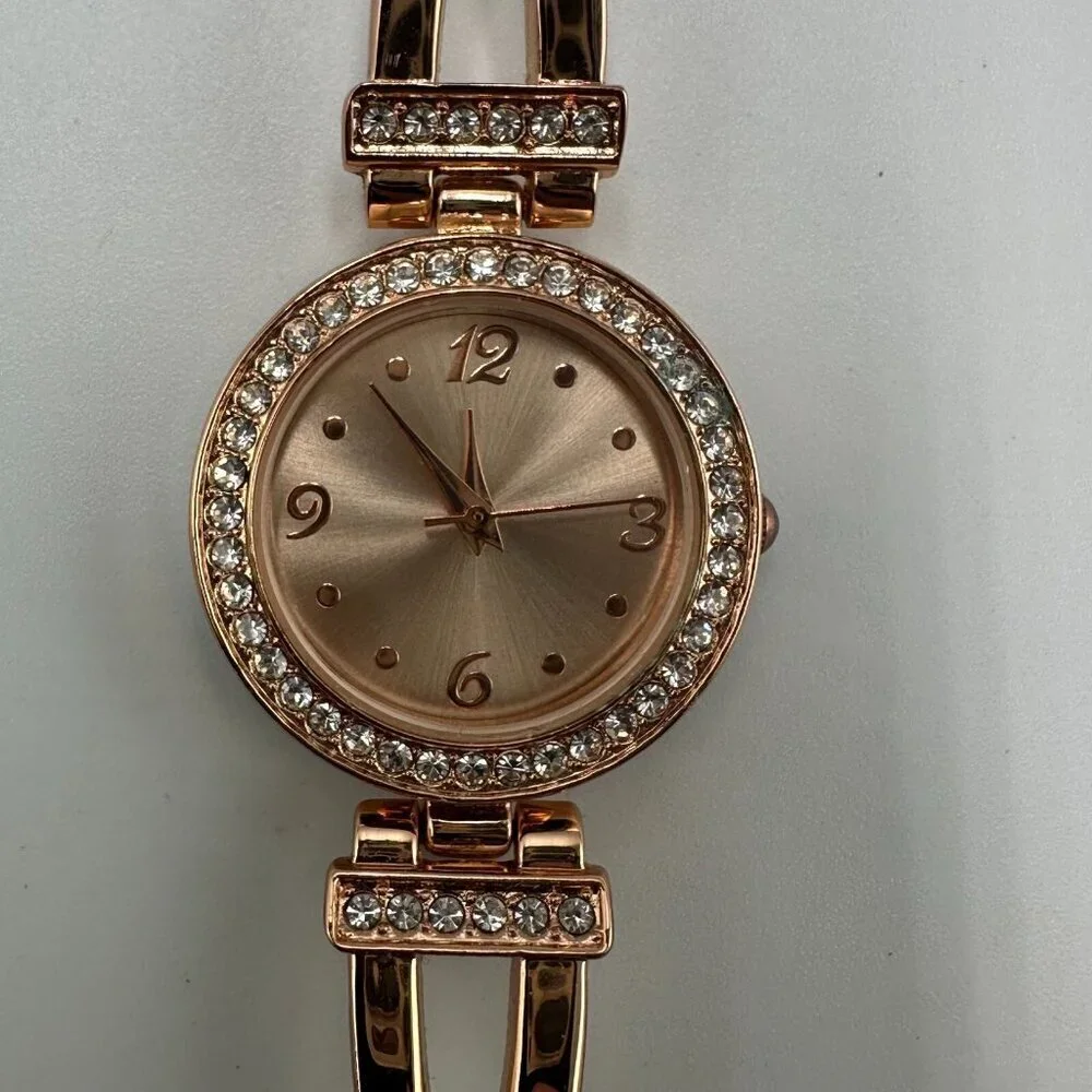 Rhinestone Watch Matching Bracelet Set Women Rose Gold Tone New Battery 7.25